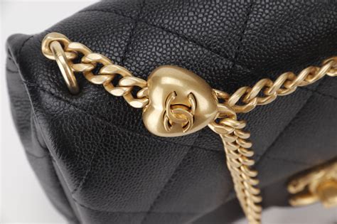 CHANEL AS3829 HEART CHAIN MINI FLAP [MICROCHIP 